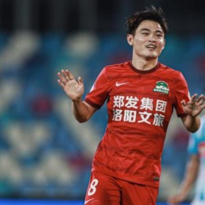 im电竞官网-黄紫昌亮相苏超或引爆更大争议 中国足协该不该管？这是根导火索！