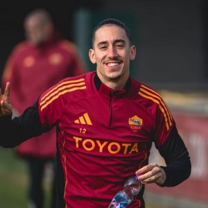 意天空：罗马报价沃尔费被狼队拒绝，齐米卡斯预计会留队